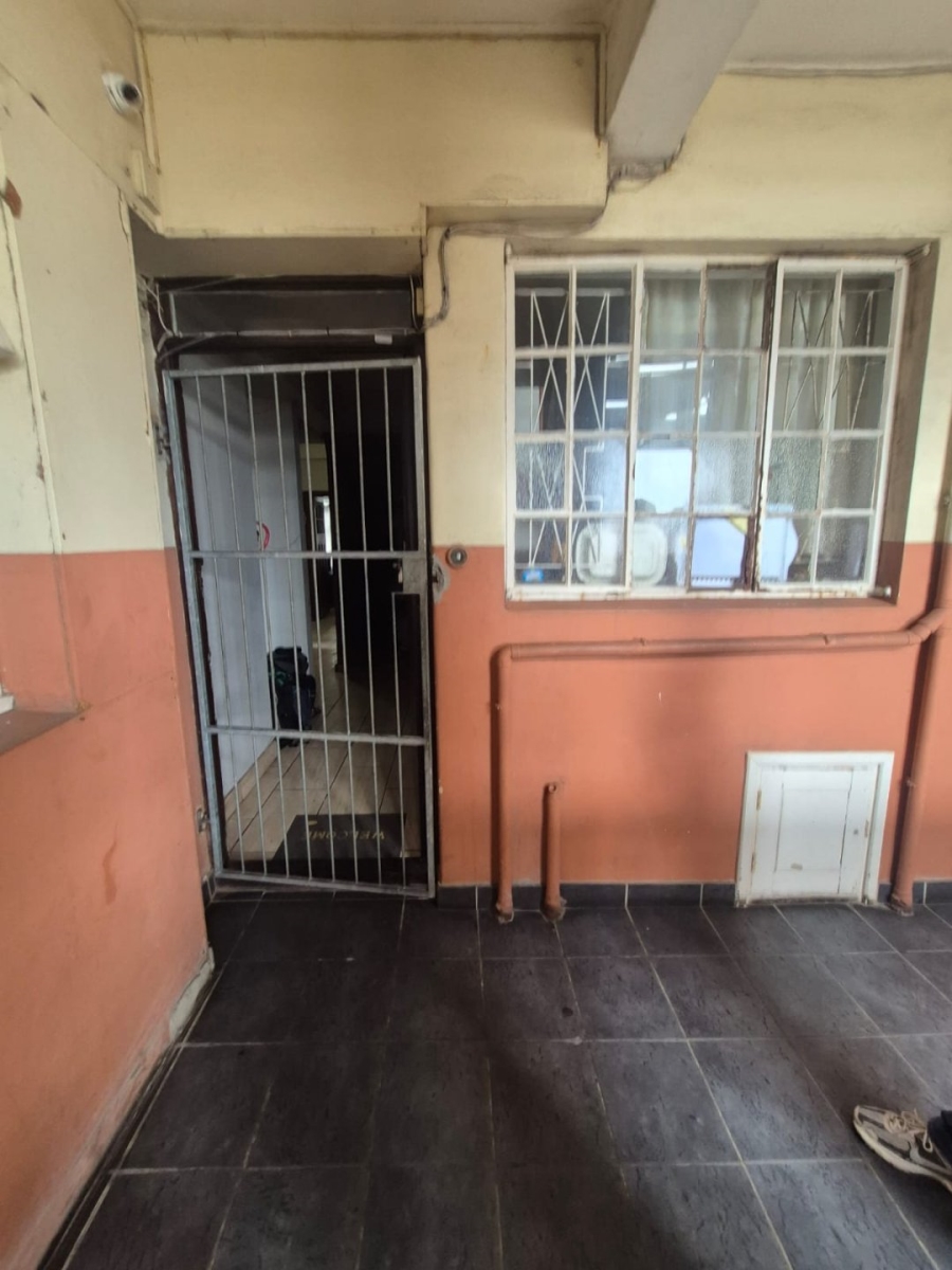 2 Bedroom Property for Sale in Port Elizabeth Central Eastern Cape